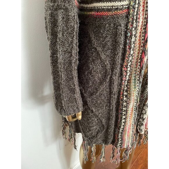 Adora Womens Aztec Boho Western chunky Knit Cardigan Sweater Fringe Hem M/L - Picture 6 of 11